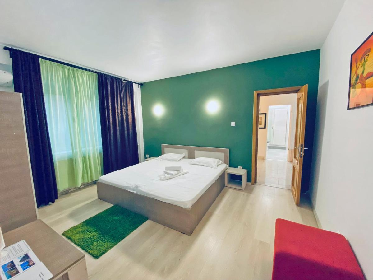 The Lincoln Suites - Central Shabbat Friendly Apartments Bucureşti Ngoại thất bức ảnh