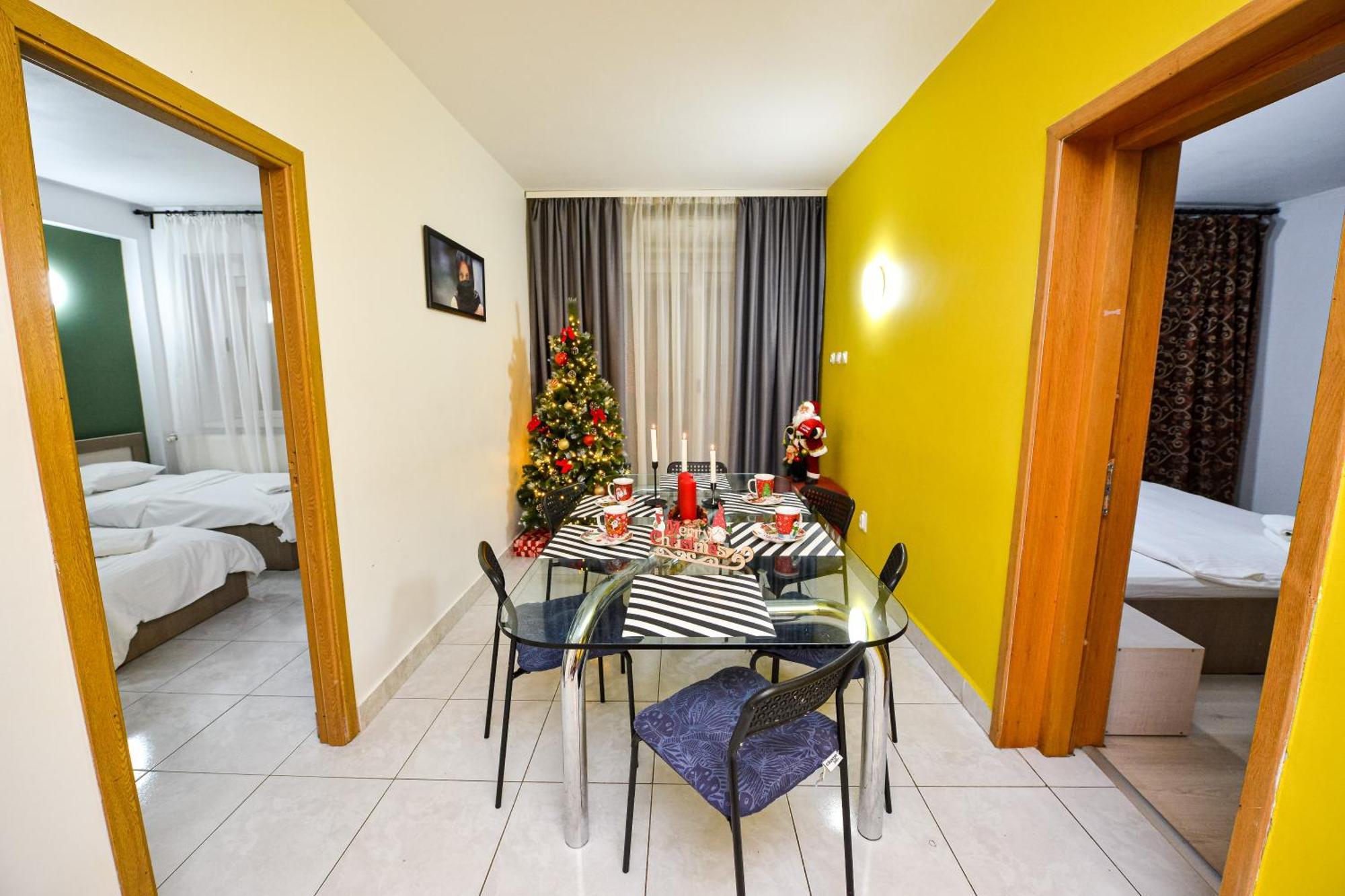 The Lincoln Suites - Central Shabbat Friendly Apartments Bucureşti Ngoại thất bức ảnh