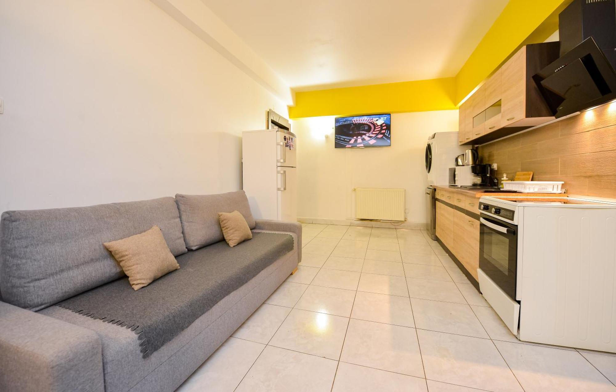 The Lincoln Suites - Central Shabbat Friendly Apartments Bucureşti Ngoại thất bức ảnh